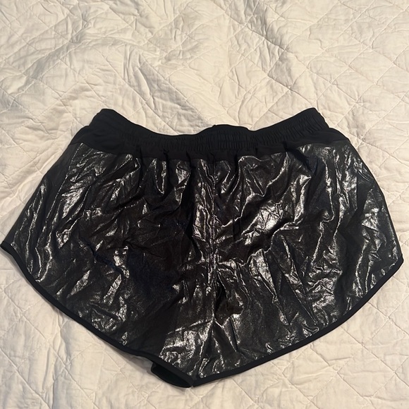 Nike Luxe Dri-Fit Running Shorts - Picture 2 of 5